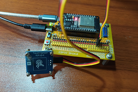 020 – MicroPython TechNotes: Touch Sensor